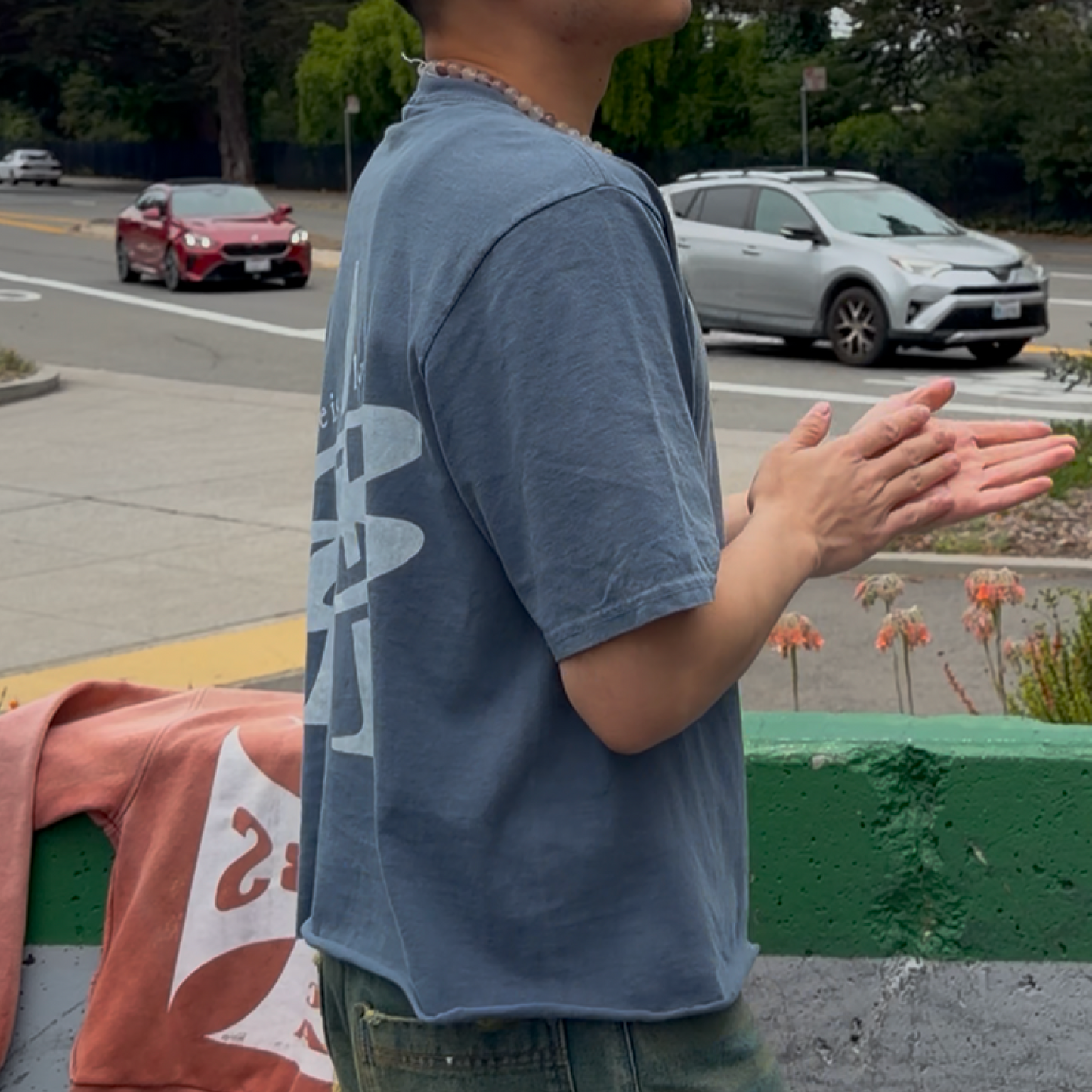 AV8 TEE - NAVY BLUE